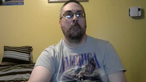 Snapshot of mmr4545 chatting on May 5, 4:20 am mark online show from May 5, 4:20 am