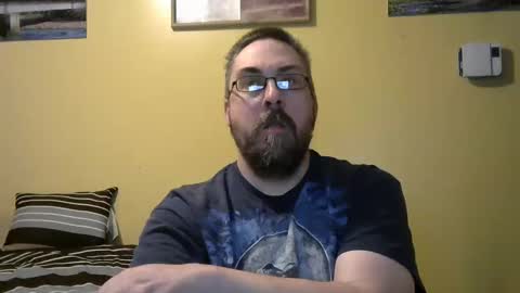 Snapshot of mmr4545 chatting on May 23, 4:29 am mark online show from May 23, 4:29 am