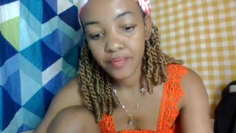 mmyriame online show from July 4, 9:37 am