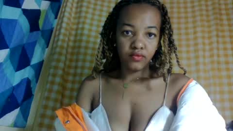 mmyriame online show from July 10, 9:23 am