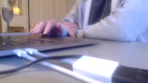 Snapshot of mmythmaker chatting on May 30, 1:30 pm mmythmaker online show from May 30, 1:30 pm