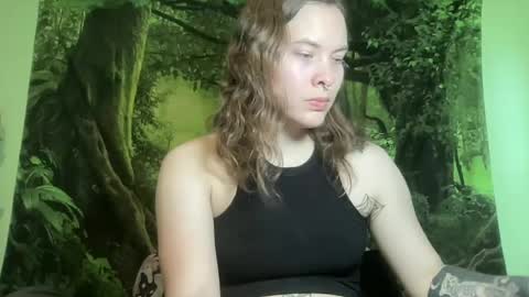 Snapshot of mo0n_goddess chatting on July 20, 1:31 am Misty online show from July 20, 1:31 am