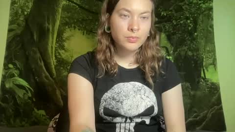 Snapshot of mo0n_goddess chatting on August 1, 2:44 am Misty online show from August 1, 2:44 am