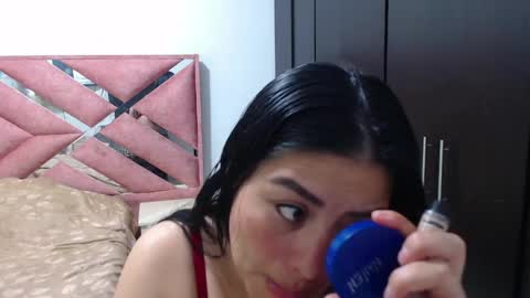 Snapshot of moan_sex1 chatting on May 5, 4:09 am Catalina online show from May 5, 4:09 am