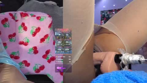 MOCHA   JAMES THE NPC  online show from December 15, 12:38 pm