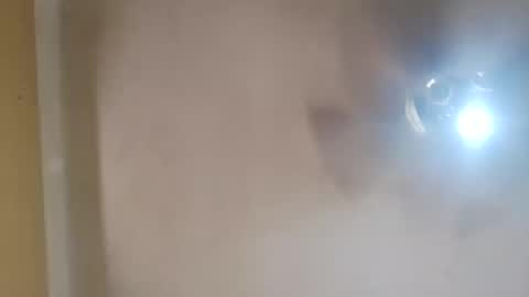 Snapshot of modelo_web18 chatting on April 3, 7:34 pm camilo online show from April 3, 7:34 pm