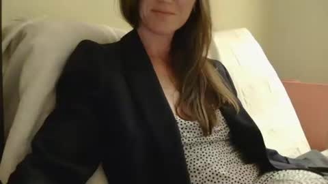 Snapshot of modesta1413 chatting on November 20, 11:48 pm Aurora online show from November 20, 11:48 pm