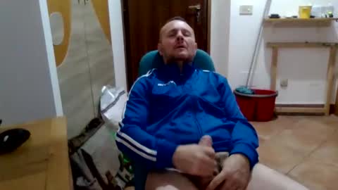 modesto1969 online show from October 29, 11:50 pm