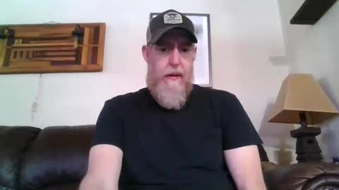 moeblick online show from January 6, 6:10 pm