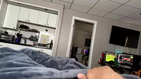 Snapshot of moethecheater7 chatting on September 27, 8:03 pm moethecheater7 online show from September 27, 8:03 pm