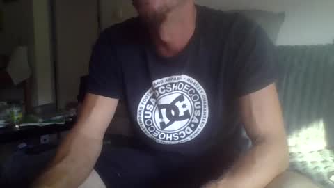 Snapshot of mohican69hot chatting on July 20, 6:17 am mohican69hot online show from July 20, 6:17 am