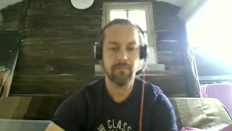 Snapshot of moi9876543210 chatting on June 15, 12:07 pm Julien online show from June 15, 12:07 pm
