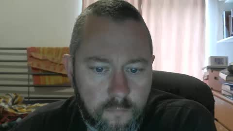 Snapshot of moistfalafel chatting on May 12, 9:28 am Jode online show from May 12, 9:28 am