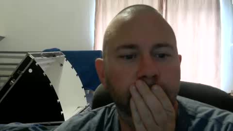 Snapshot of moistfalafel chatting on June 3, 2:33 pm Jode online show from June 3, 2:33 pm