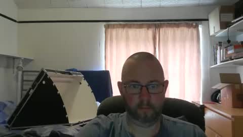 Snapshot of moistfalafel chatting on June 5, 1:06 pm Jode online show from June 5, 1:06 pm