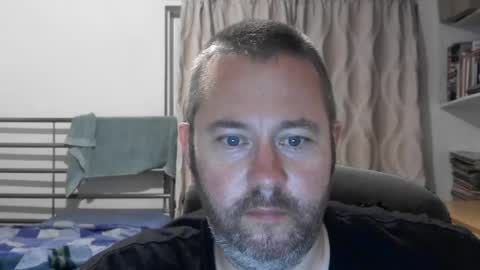 Snapshot of moistfalafel chatting on July 12, 1:51 am Jode online show from July 12, 1:51 am