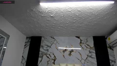 Hey Guys  Im Mollie online show from January 14, 12:11 pm