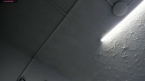 Hey Guys  Im Mollie online show from April 27, 12:14 pm
