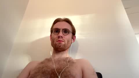 molliter online show from October 5, 5:44 pm