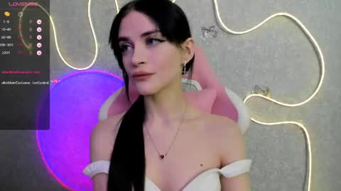 Molly - online show from May 12, 2:52 am