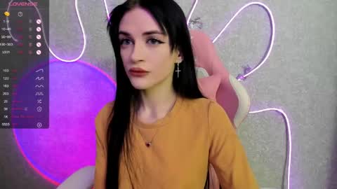 Molly - online show from May 18, 3:02 am