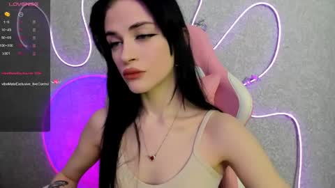 Molly - online show from May 24, 3:22 am