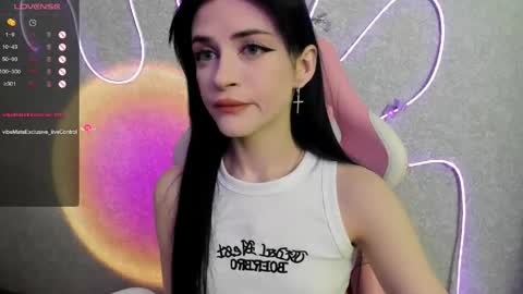 Molly - online show from May 29, 3:48 am