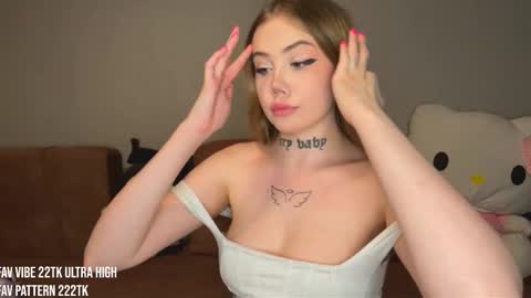 Molly dose online show from February 7, 8:23 pm