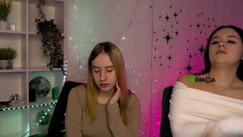 Snapshot of molly_lesser chatting on December 18, 11:27 am molly_lesser online show from December 18, 11:27 am