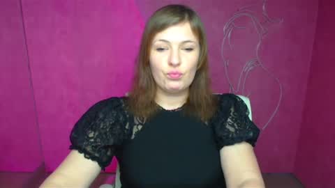 Snapshot of molly_mis chatting on December 20, 4:04 pm Molly online show from December 20, 4:04 pm