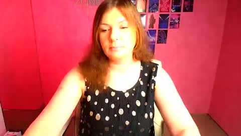 Molly online show from May 4, 11:50 am