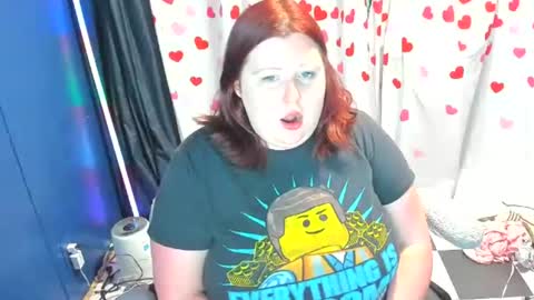 Snapshot of molly_moons chatting on July 19, 11:30 pm molly_moons online show from July 19, 11:30 pm