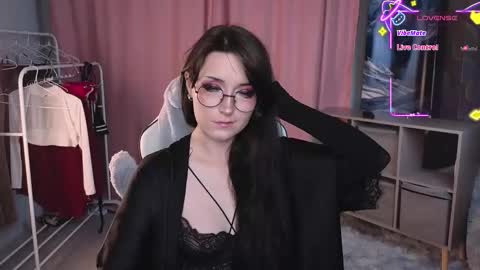 Molly online show from September 10, 9:04 pm