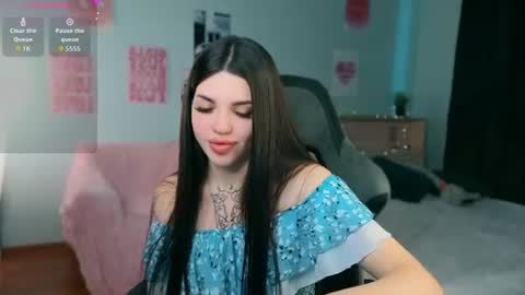 Molly online show from July 21, 4:15 am
