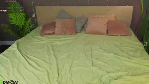 Molly online show from July 11, 12:02 am