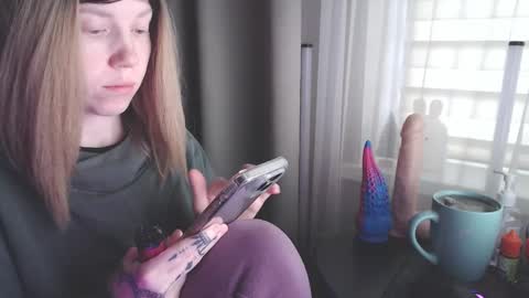 I have new photos come and see with love Molly online show from January 22, 9:02 am
