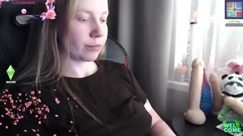 I have new photos come and see with love Molly online show from June 15, 6:59 am
