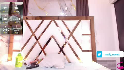 Snapshot of molly_sweetee chatting on June 5, 1:45 am Yuli online show from June 5, 1:45 am