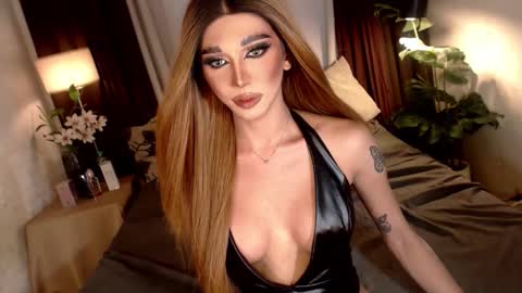 Molly online show from October 26, 7:47 am