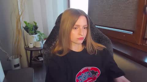 Snapshot of mollydangerous chatting on March 5, 1:51 pm Taisha online show from March 5, 1:51 pm