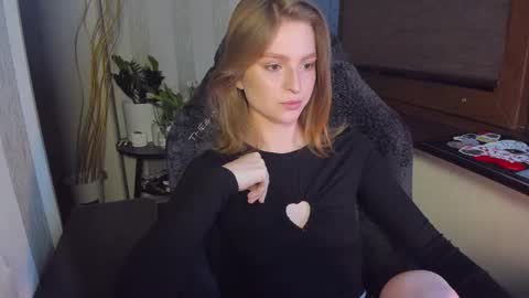 Snapshot of mollydangerous chatting on March 8, 3:05 pm Taisha online show from March 8, 3:05 pm