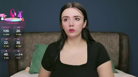 Molly online show from October 27, 8:29 am