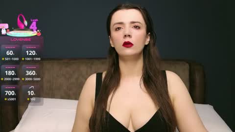 Molly online show from June 23, 9:24 pm