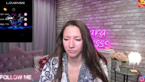 hi im Molly heregreat boobs big heart  warm pussy  online show from February 4, 12:51 am