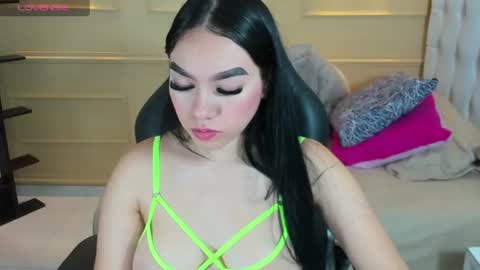 MOLLY online show from July 2, 7:09 pm