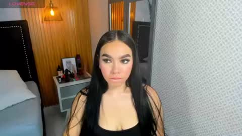 MOLLY online show from July 31, 7:02 pm