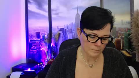 Snapshot of mollysun chatting on March 11, 7:25 pm MollySun Nina Randmann online show from March 11, 7:25 pm