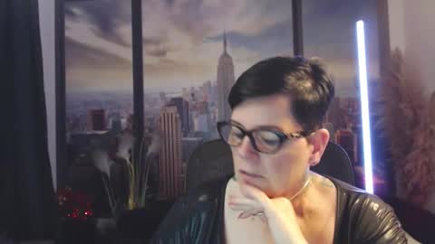 Snapshot of mollysun chatting on September 11, 5:57 pm MollySun Nina Randmann online show from September 11, 5:57 pm