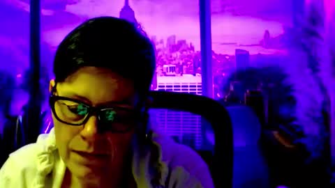 Snapshot of mollysun chatting on May 5, 6:16 pm MollySun Nina Randmann online show from May 5, 6:16 pm