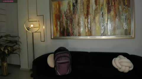 Snapshot of mollysunders_ chatting on May 24, 11:21 pm Molly Sunders online show from May 24, 11:21 pm
